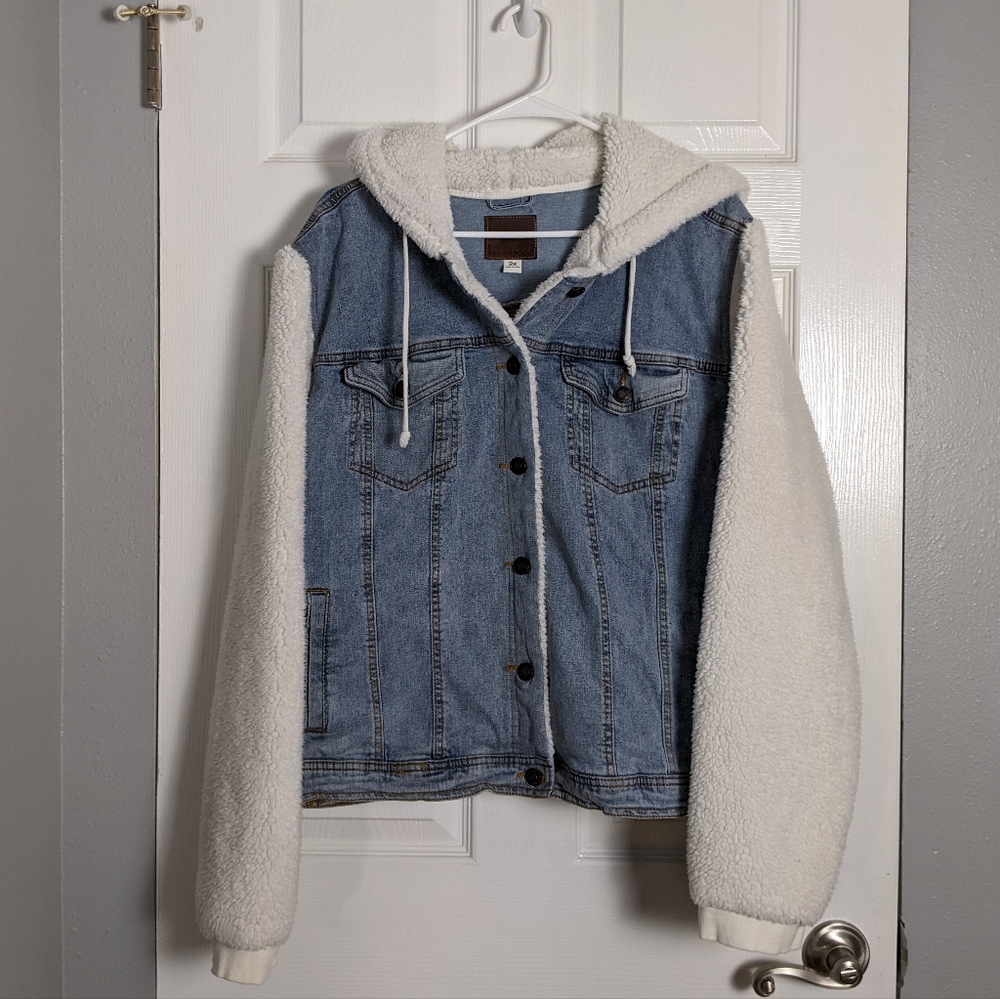 New Maurices Button Up Sherpa and Denim Hooded Jacket Women's Plus Size 2X